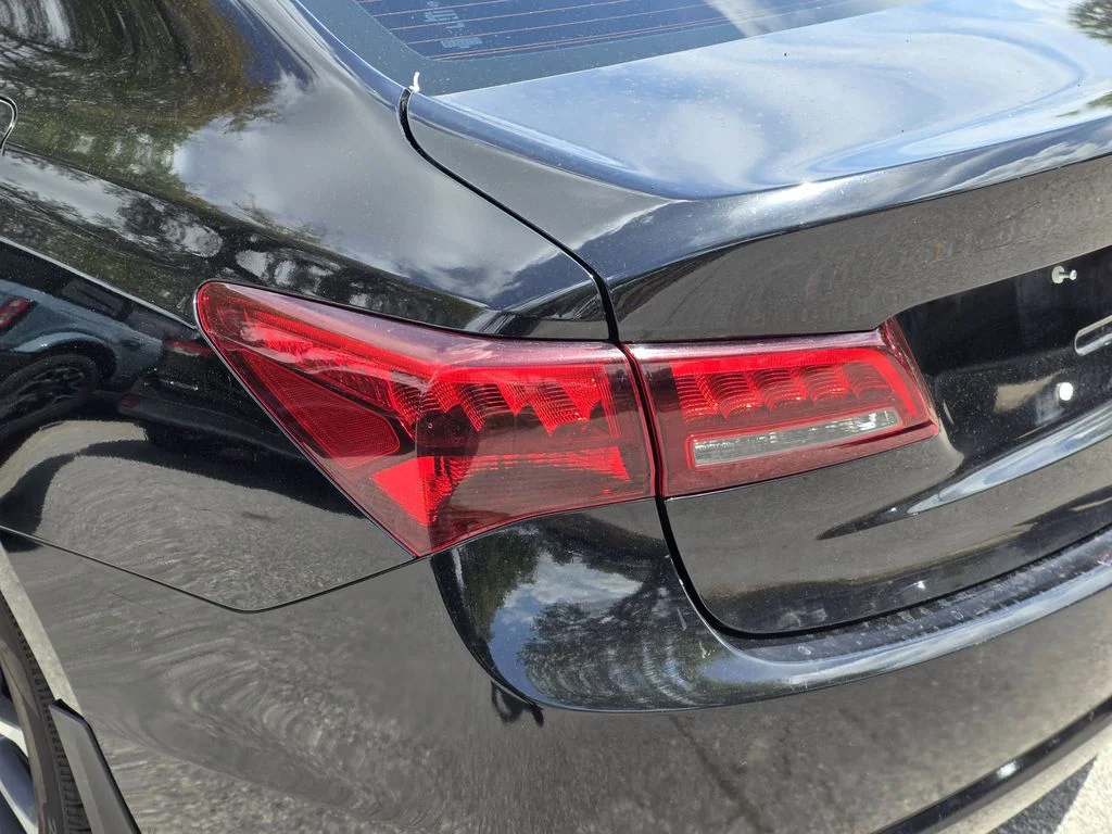 Used 2016 Black Acura V6 image 7