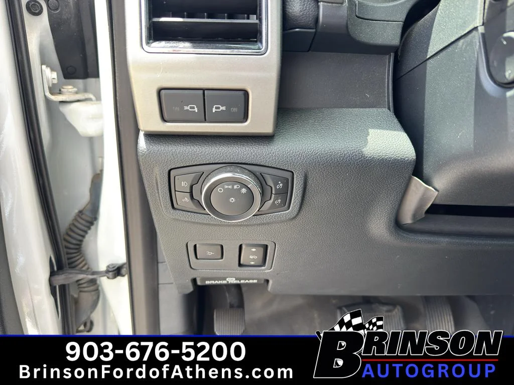 Used 2022 Star White Ford LARIAT image 18