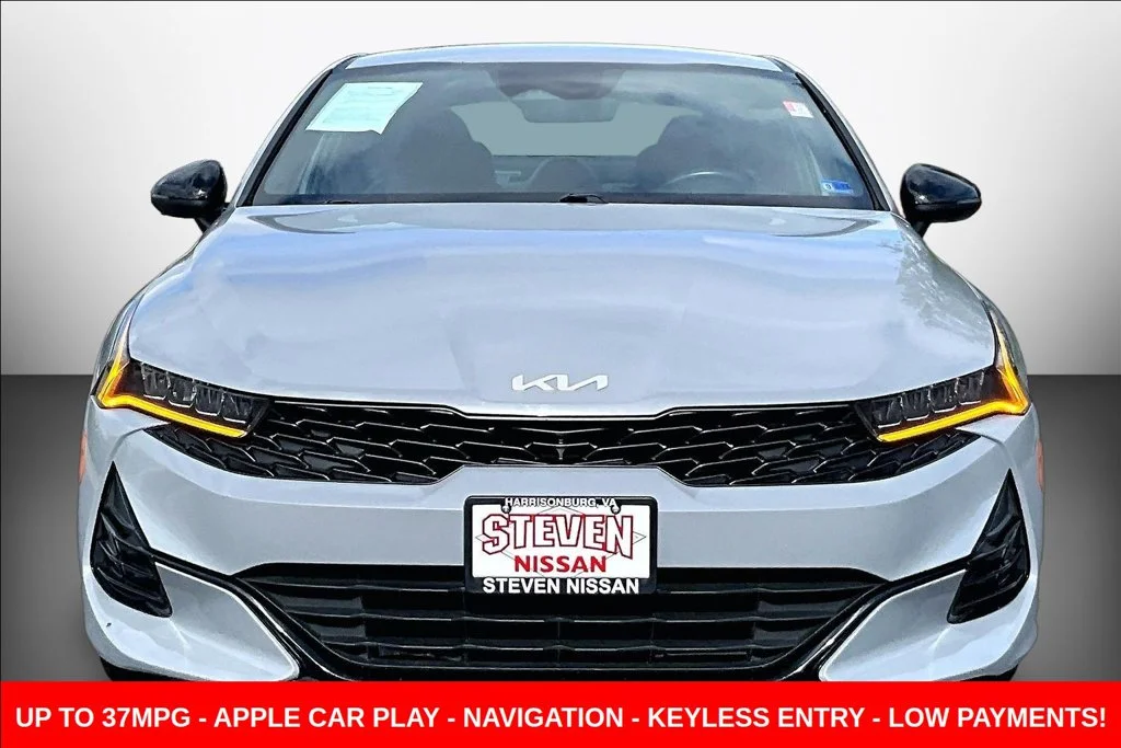 Used 2023 Gray Kia GT-Line image 2