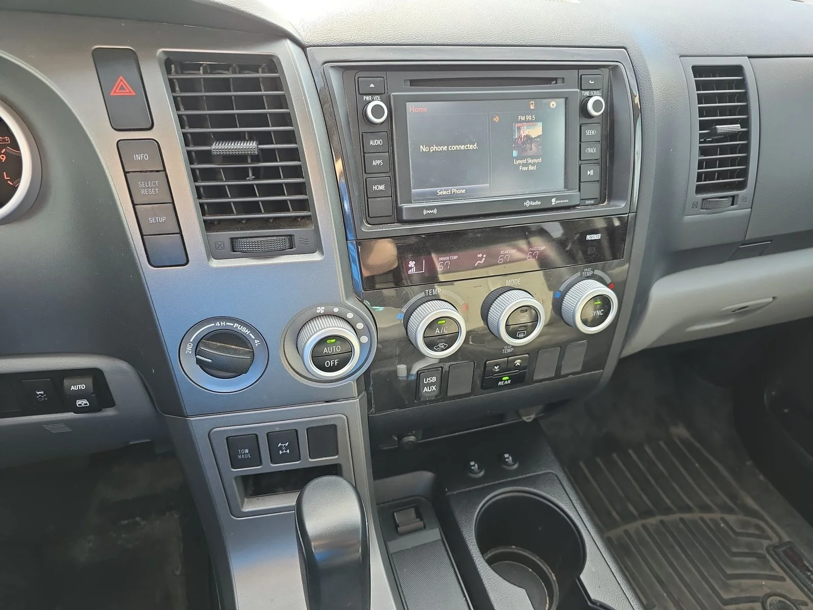 Used 2017 Silver Sky Metallic Toyota SR5 image 14