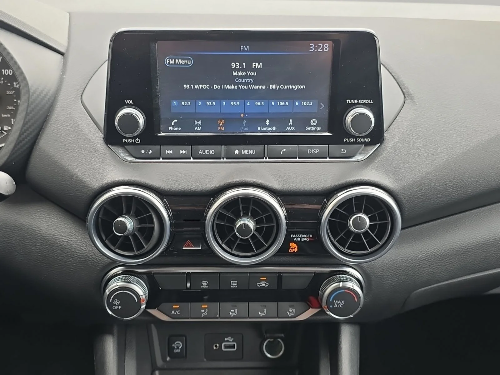 Used 2025 Gray Nissan S image 22