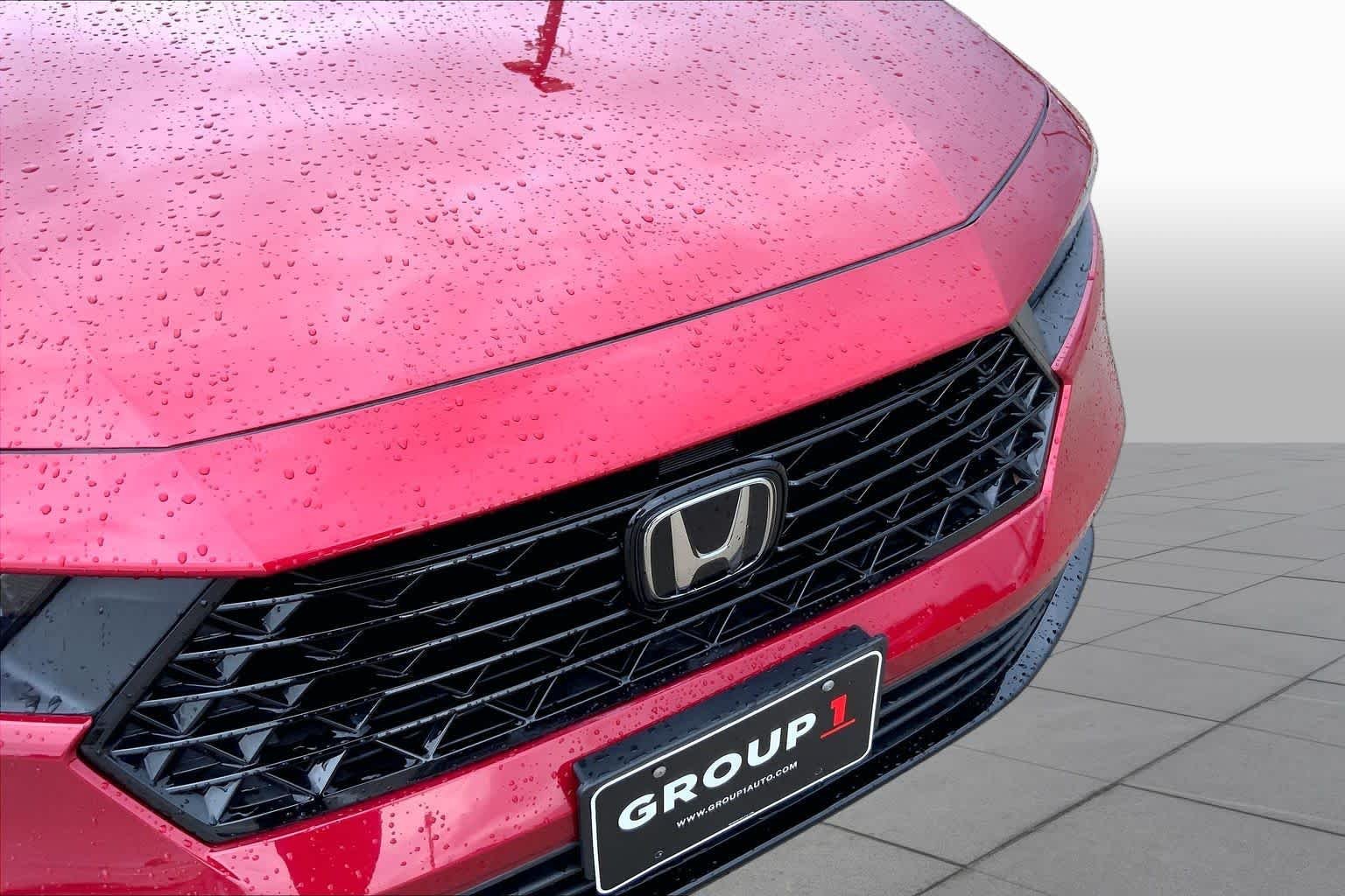 Used 2025 Radiant Red Metallic Honda Sport-L image 30
