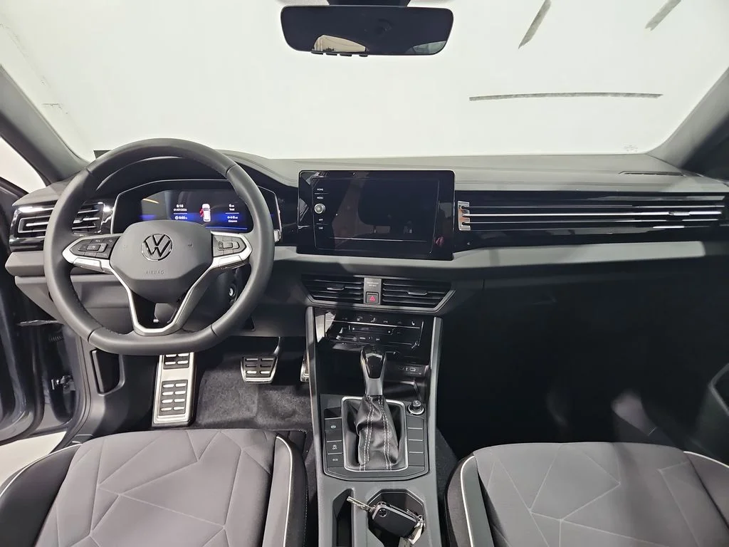 New 2026 Gray Volkswagen 1.5T Sport image 17