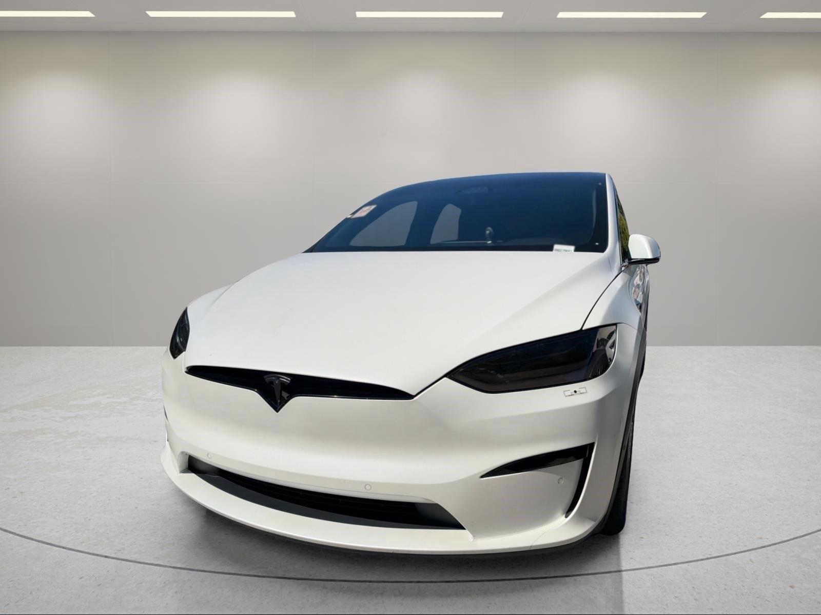 Used 2022 Pearl White Multi-Coat Tesla Plaid image 3