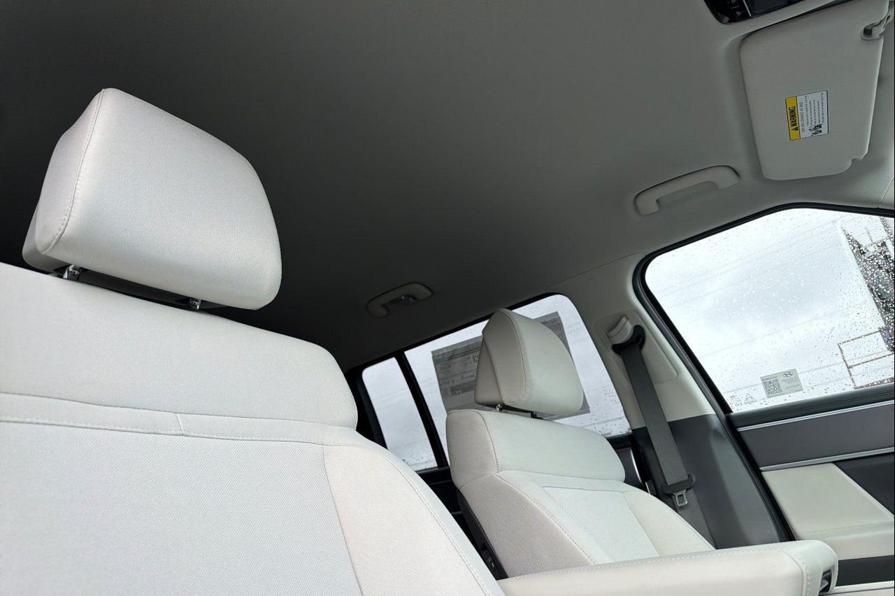 2026 Hyundai Santa Fe SE - Photo 21