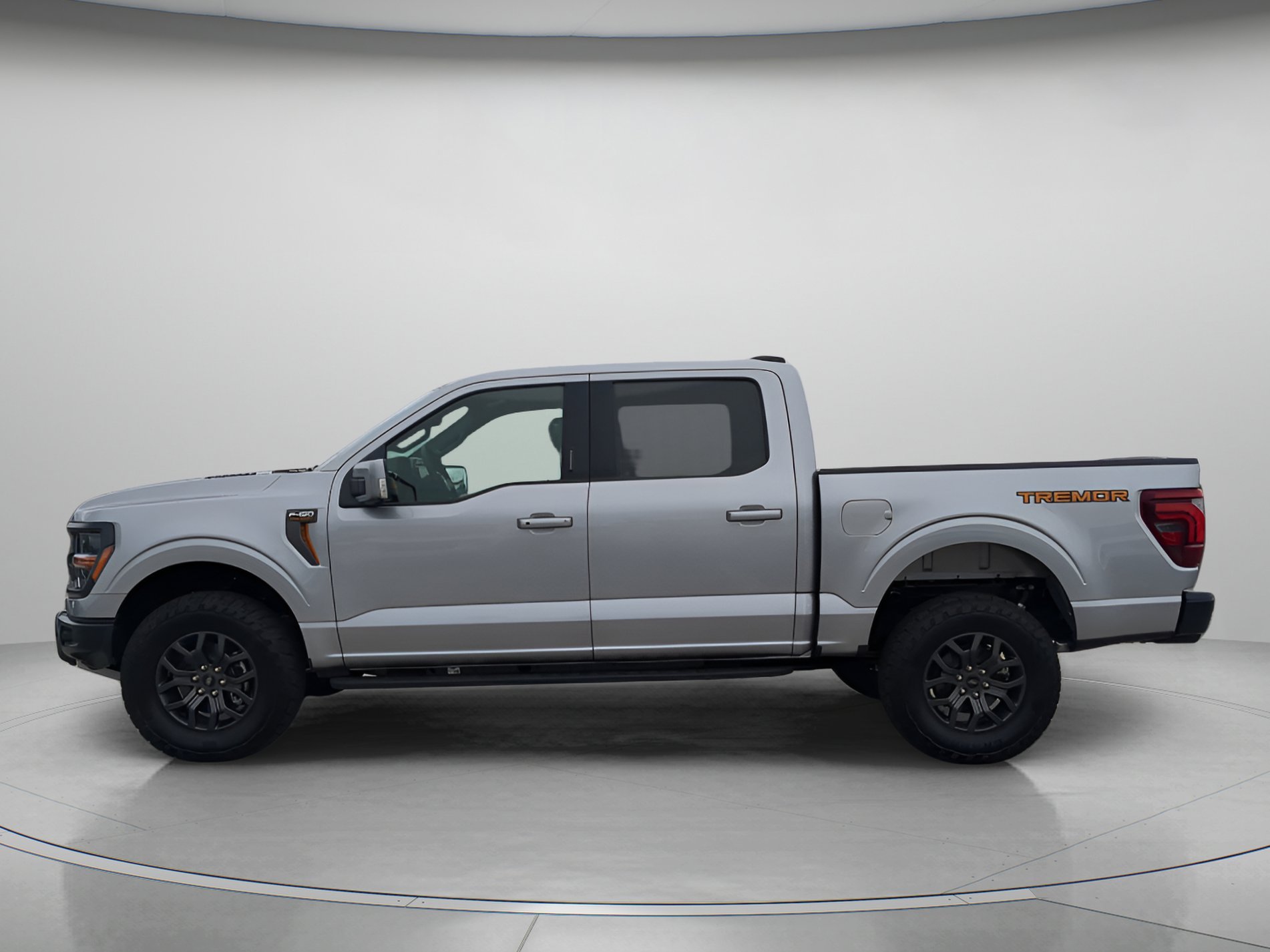 New 2026 Iconic Silver Metallic Ford Tremor® image 40