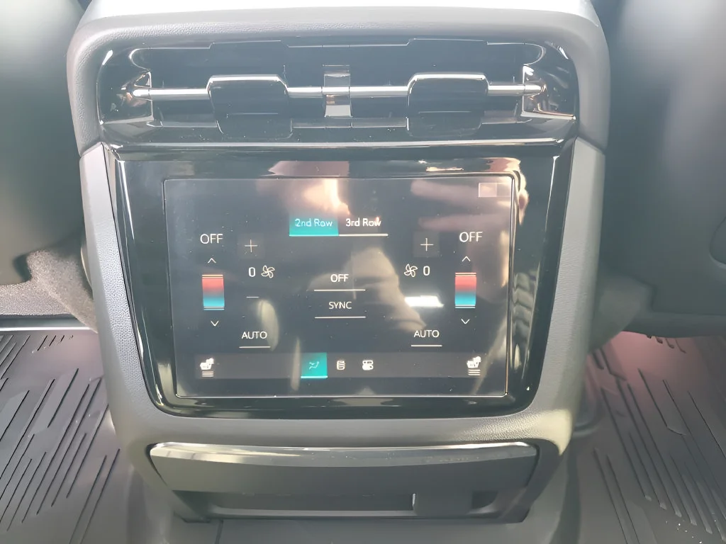 2026 Cadillac Escalade IQL Luxury - Photo 27