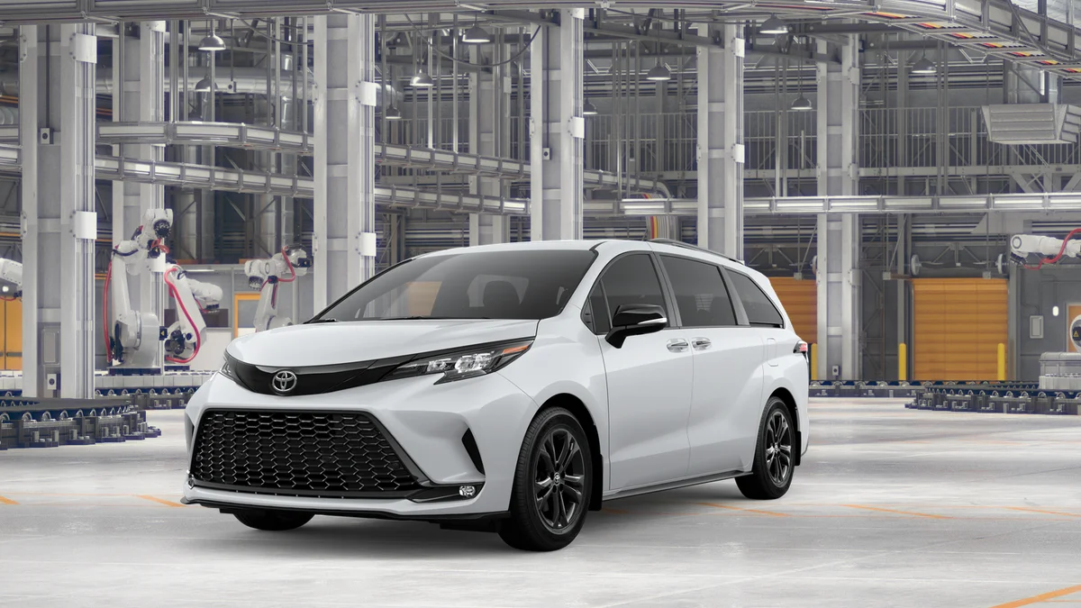 2026 Toyota Sienna's photo