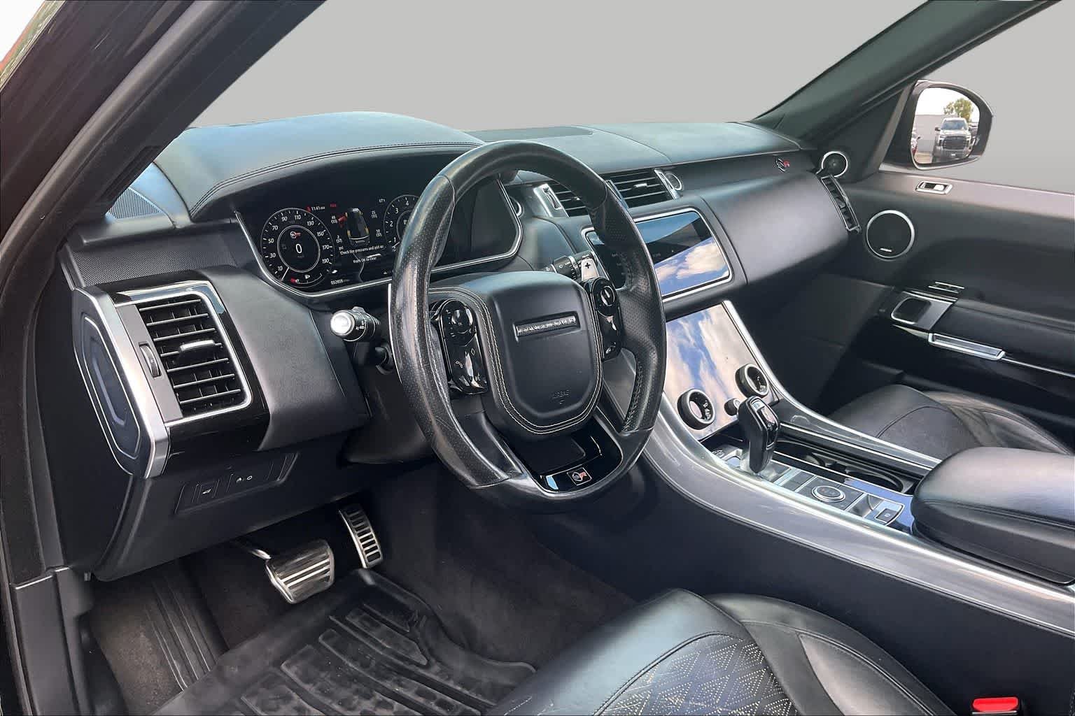 Used 2020 Ligurian Black Metallic Land Rover SVR image 17