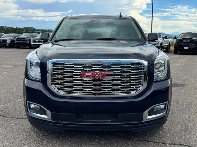 Used 2020 DARK SAPPHIRE BLUE METALLIC GMC Denali image 10