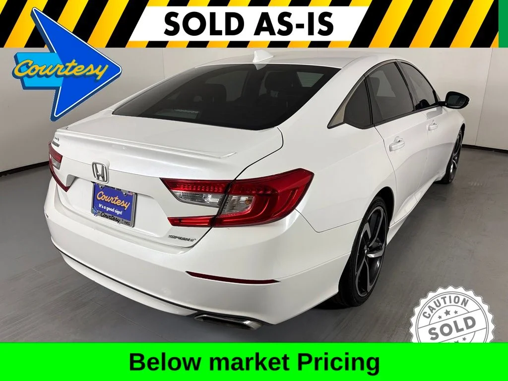 Used 2018 White Honda Sport image 8