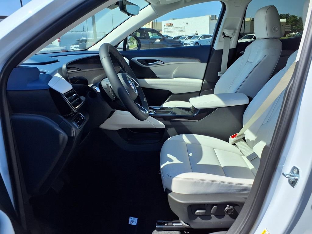 2026 Buick Envision Avenir - Photo 13