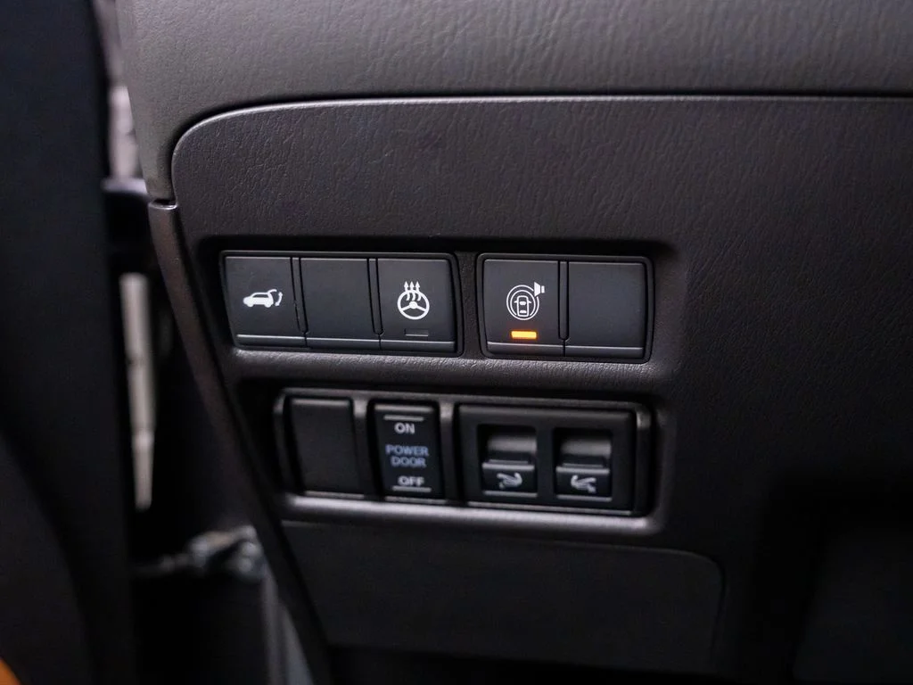Used 2022 Gray INFINITI Sensory image 24