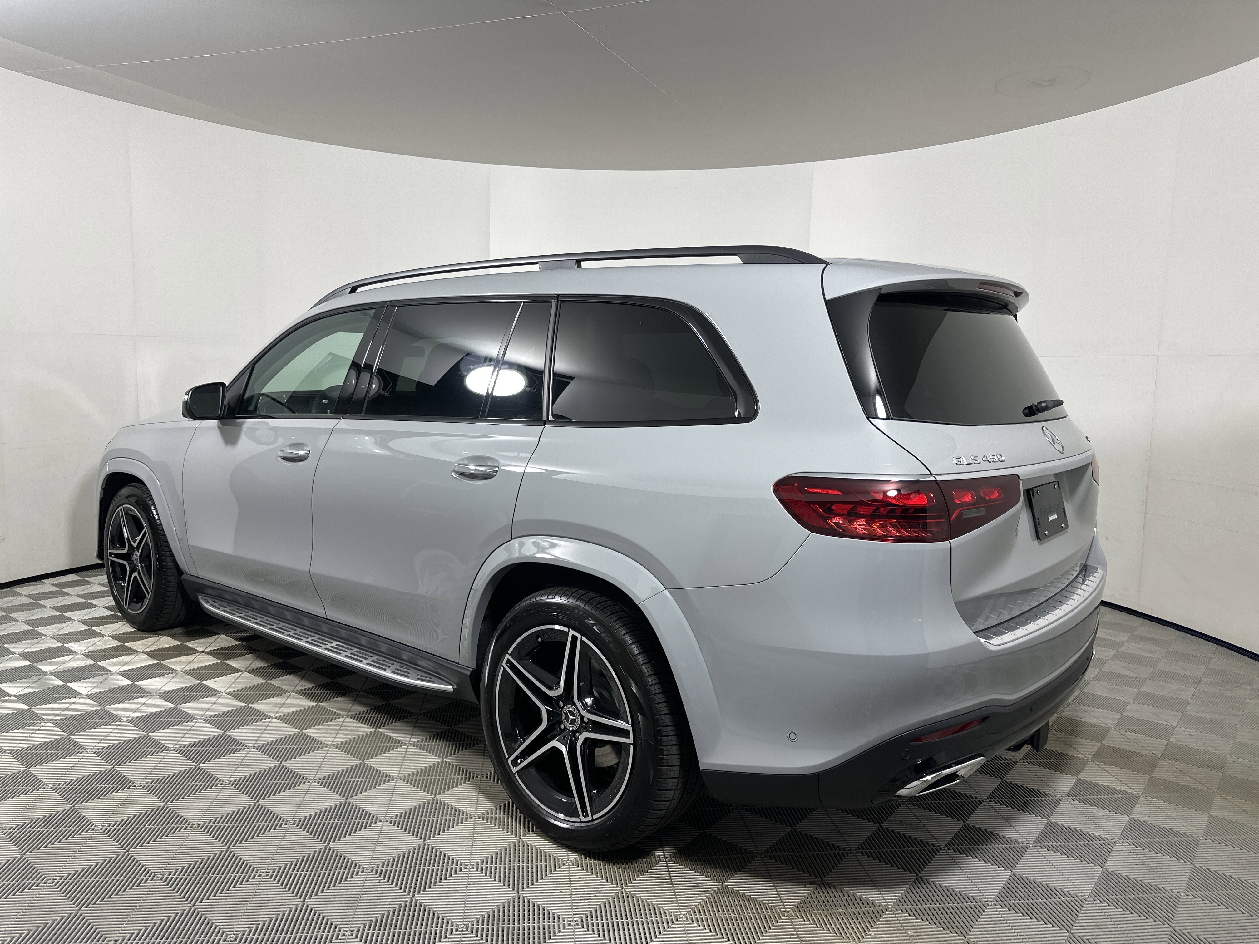 2026 Mercedes-Benz GLS Base - Photo 32