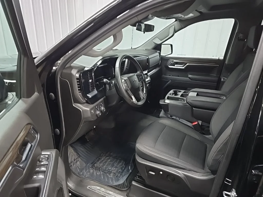 2023 Chevrolet Silverado 1500 RST - Photo 28