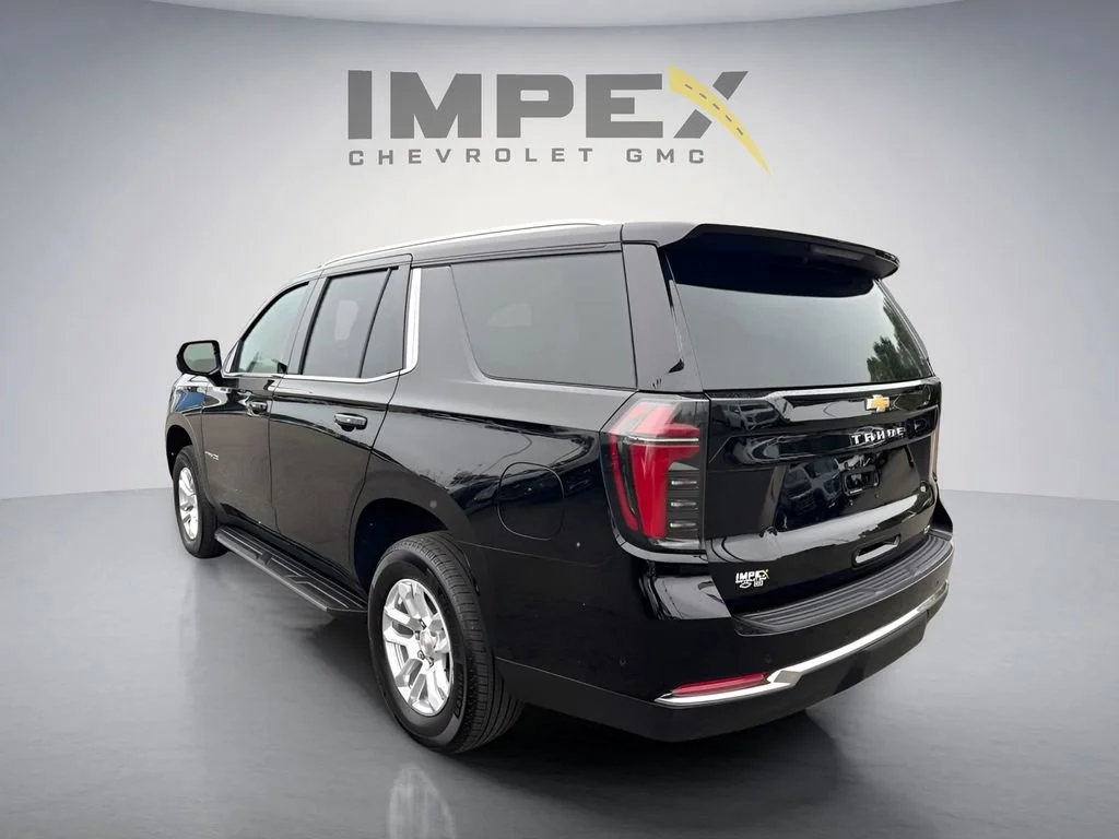 Used 2025 Black Chevrolet LT image 3