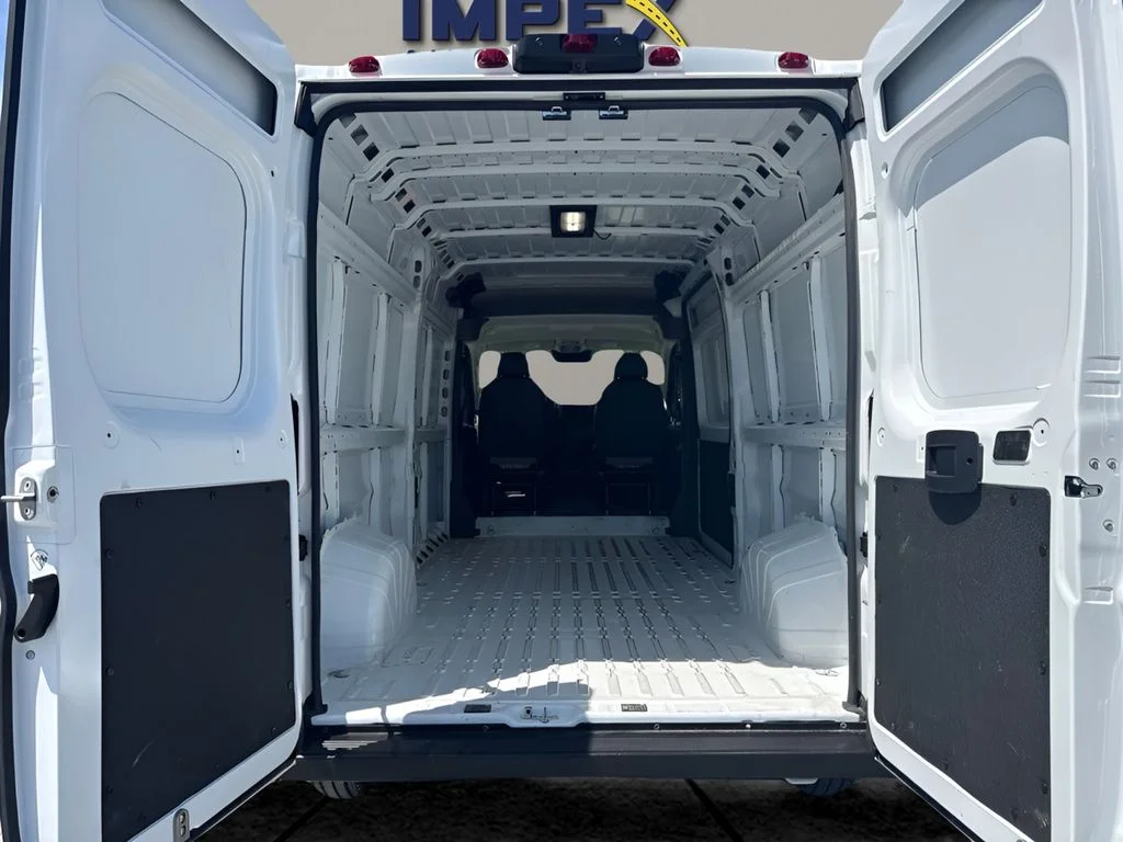 Used 2026 White Ram High Roof image 23