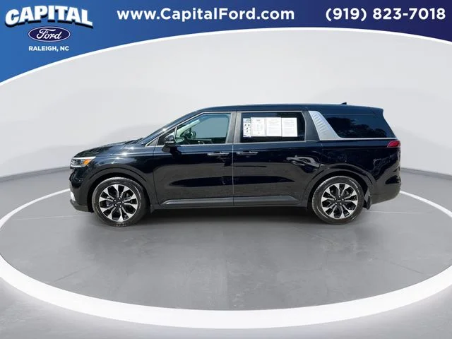 Used 2024 Black Kia EX image 5