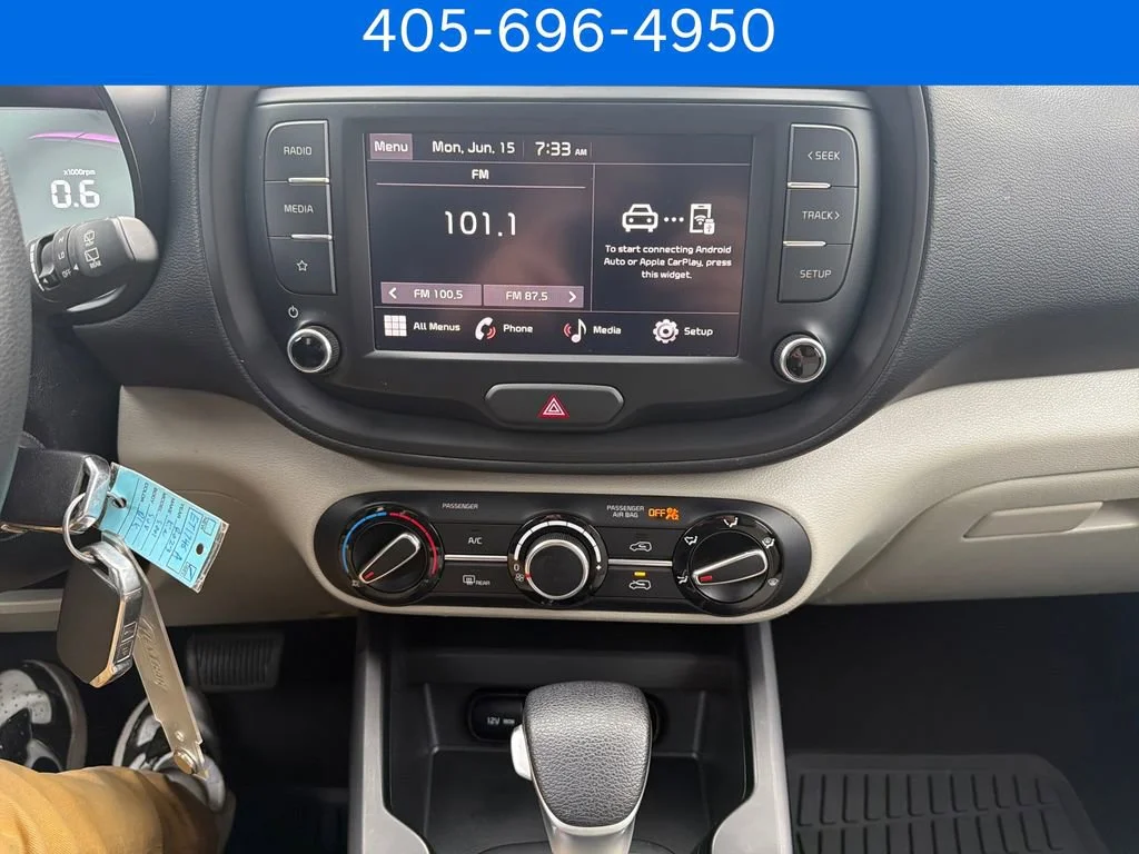 Pre-Owned 2023 Kia Soul LX