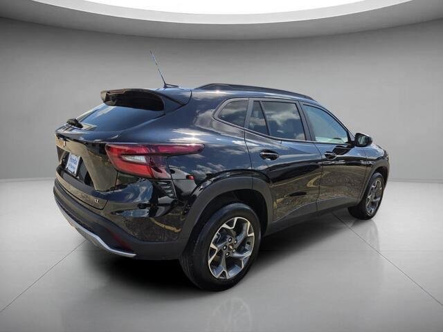 Used 2024 Mosaic Black Metallic Chevrolet LT image 5