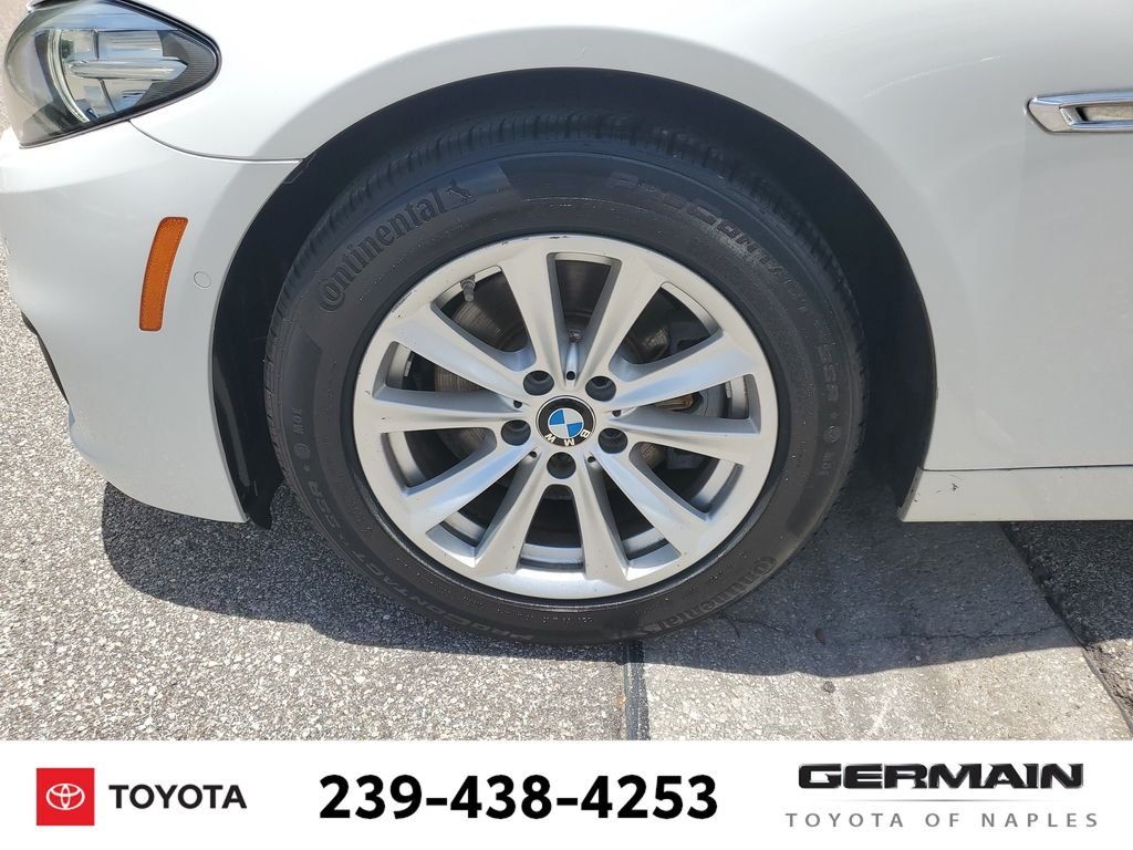 Used 2015 White BMW 528i xDrive image 13