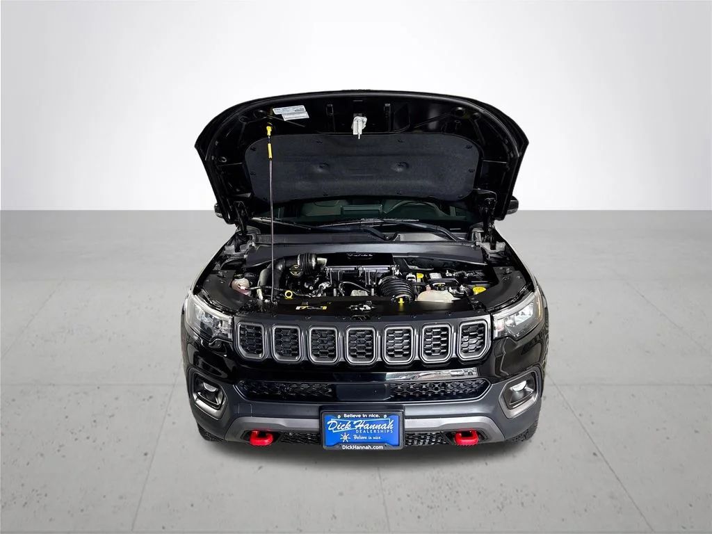 Used 2024 Black Jeep Trailhawk image 21