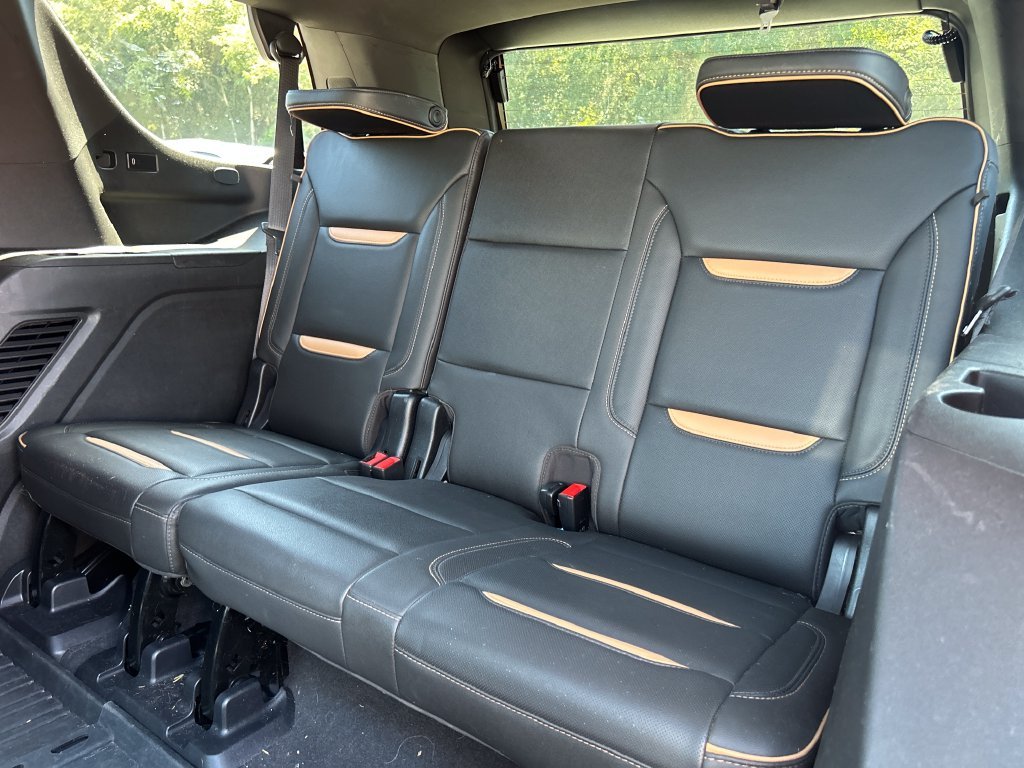 Used 2022 Black GMC AT4 image 12
