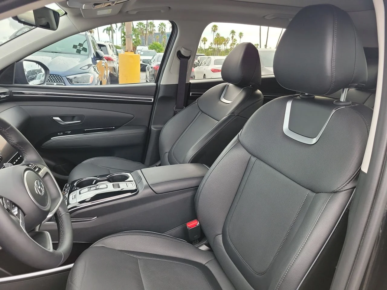 Used 2024 Black Hyundai Limited image 23