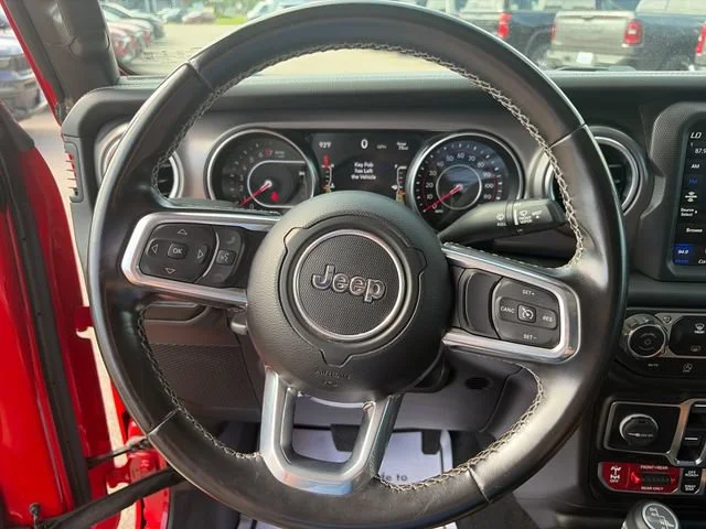 Used 2021  Jeep Rubicon image 20