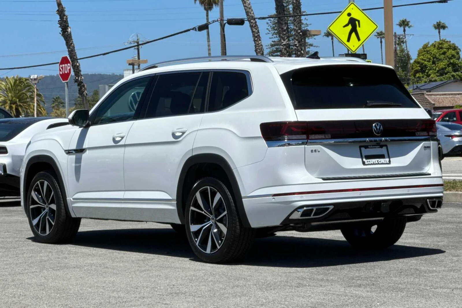 New 2026 White Volkswagen 2.0T SEL Premium R-Line image 6
