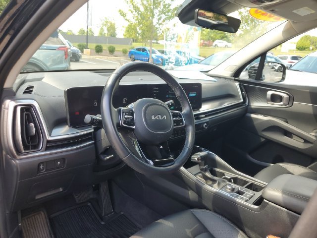 Certified Used 2025 Ebony Black Kia S image 25