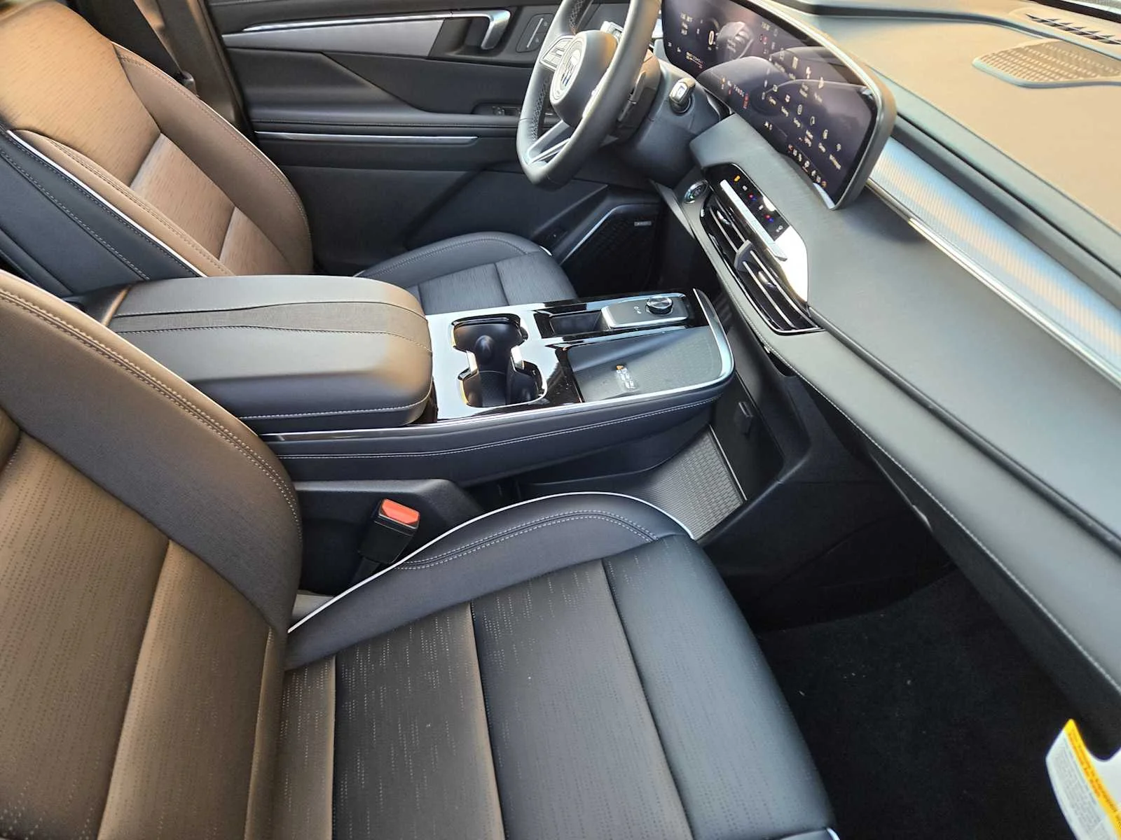 2026 Buick Enclave Sport Touring - Photo 9
