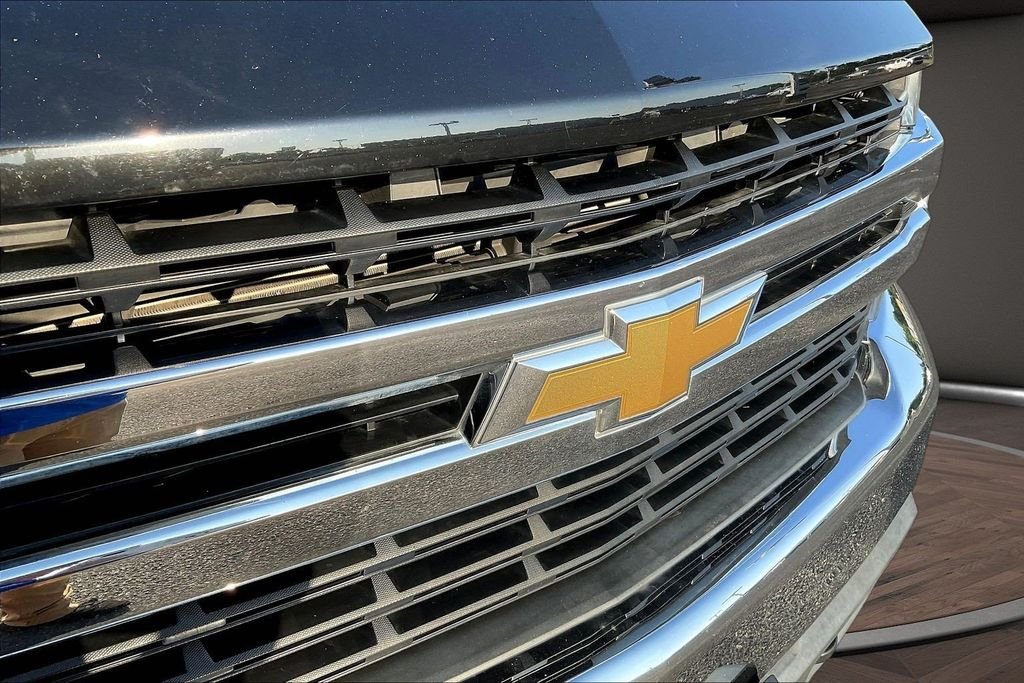 Used 2019 Black Chevrolet LT image 38