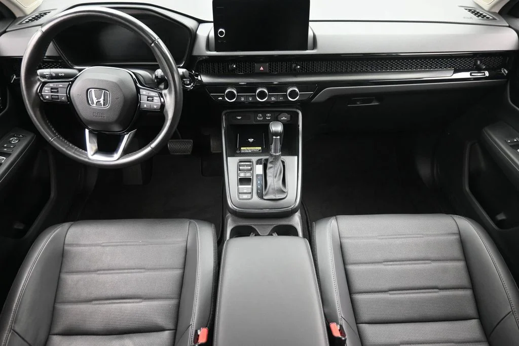 Used 2023 Silver Honda EX-L image 17