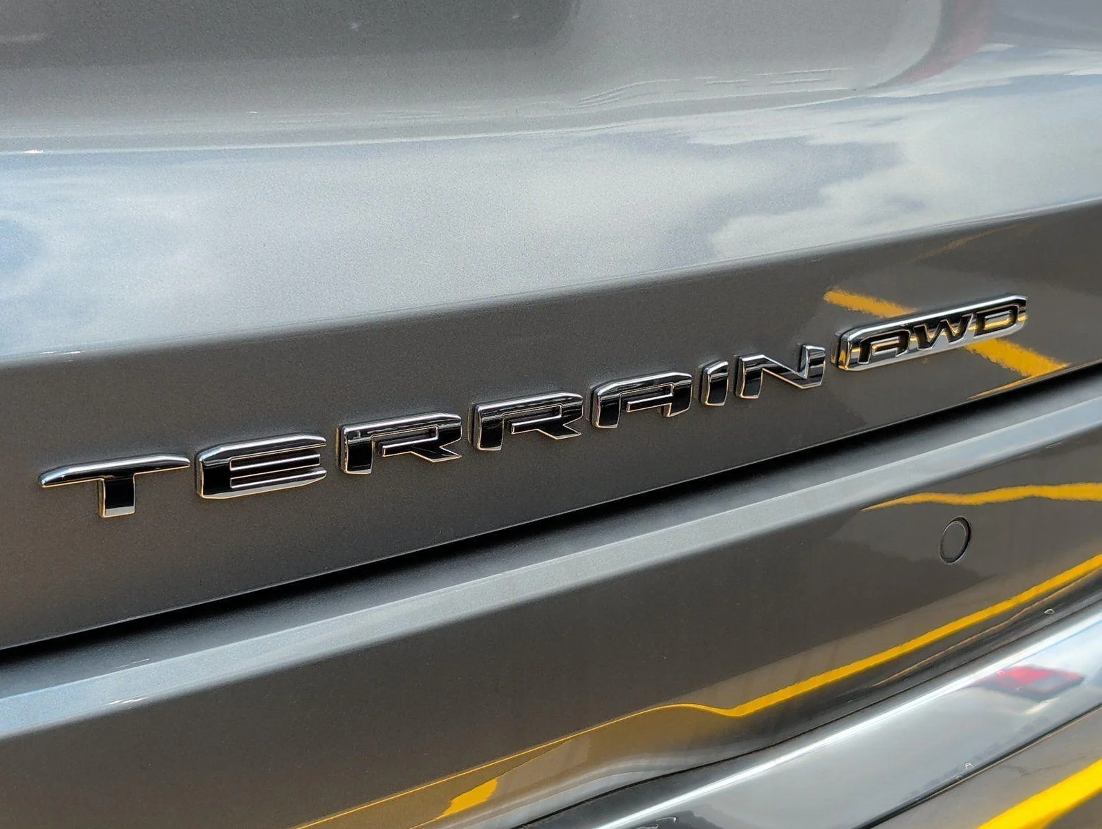 New 2026 Sterling Metallic GMC Denali image 32