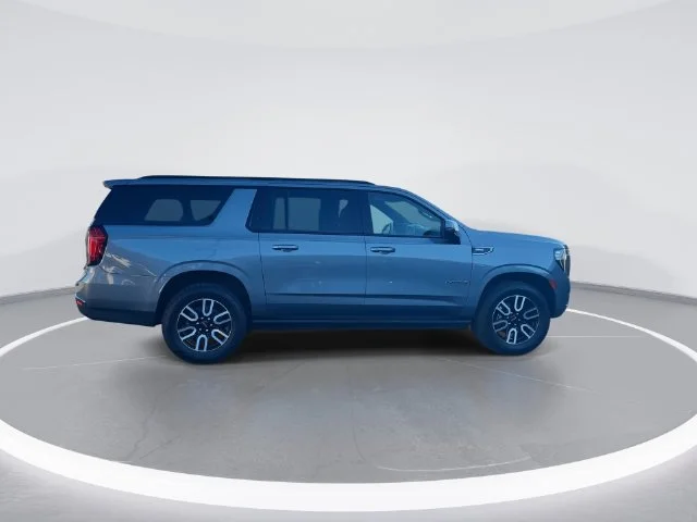 Used 2022 Gray GMC AT4 image 8