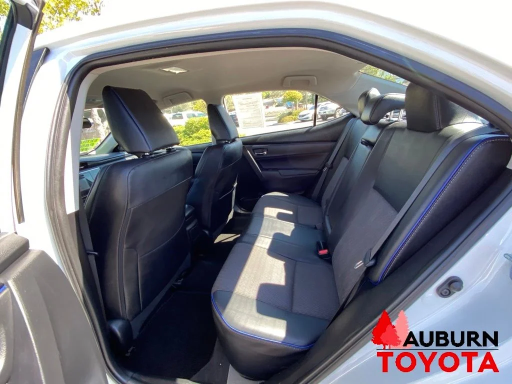 Used 2017 Ice Cap Toyota SE image 19