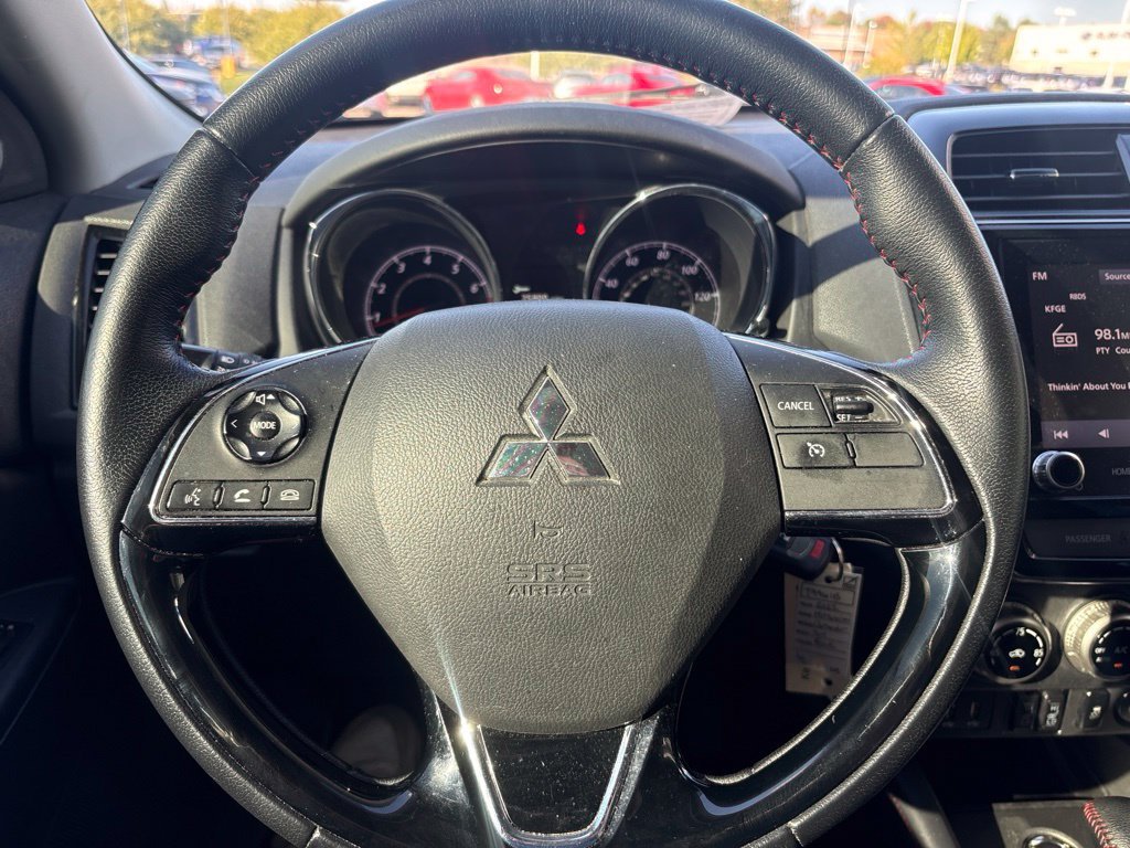 Used 2022 Black Mitsubishi 2.0 LE image 12