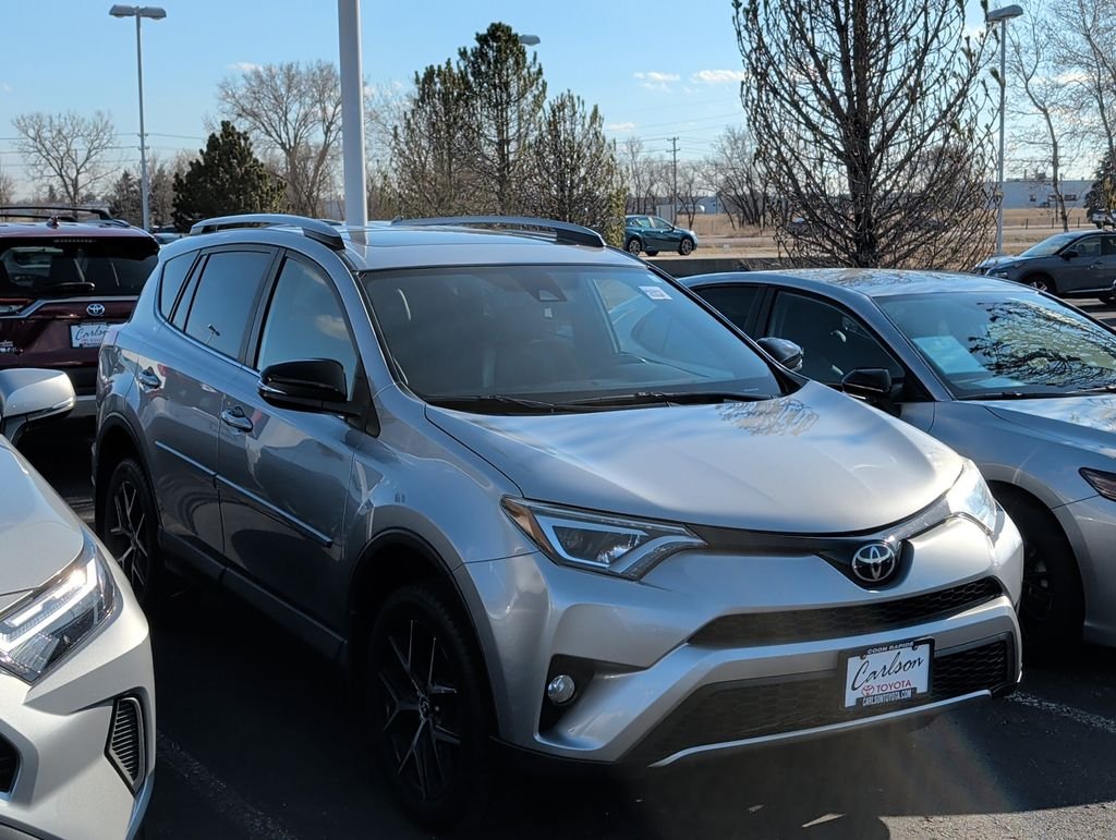 Certified 2018 Toyota RAV4 SE with VIN JTMJFREV0JD241577 for sale in Minneapolis, Minnesota