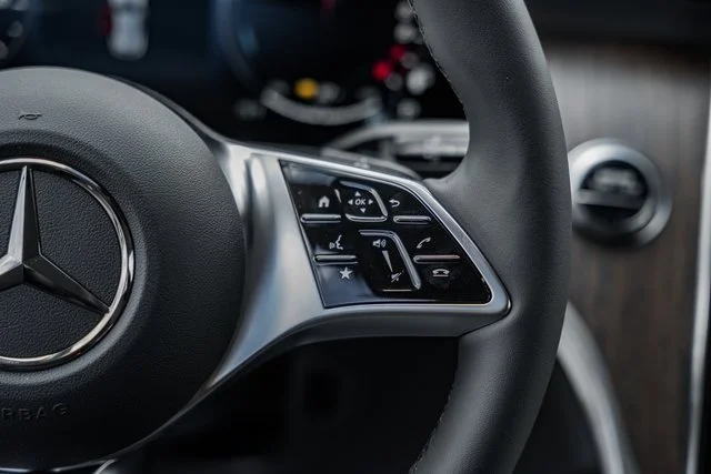 2025 Mercedes-Benz GLC Base - Photo 68