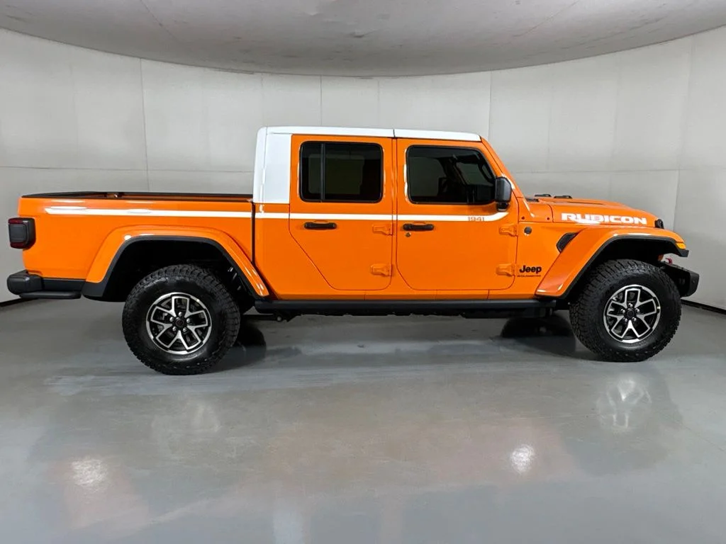 New 2026 Orange Jeep Rubicon X image 9
