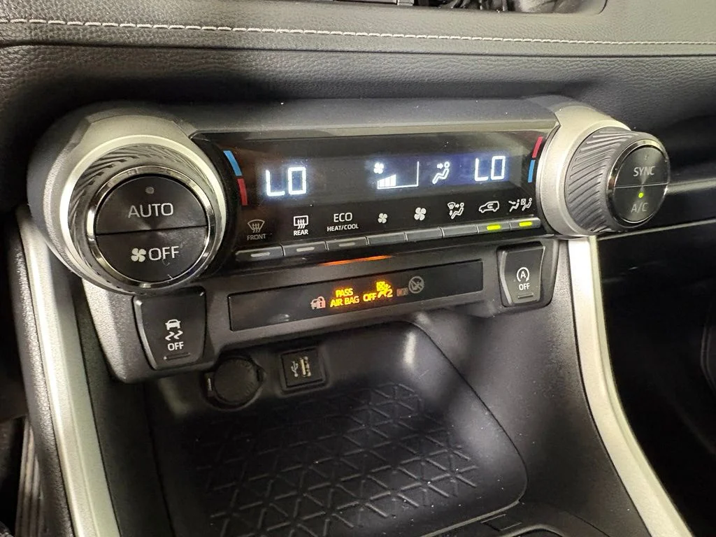 Used 2025 Red Toyota XLE image 36