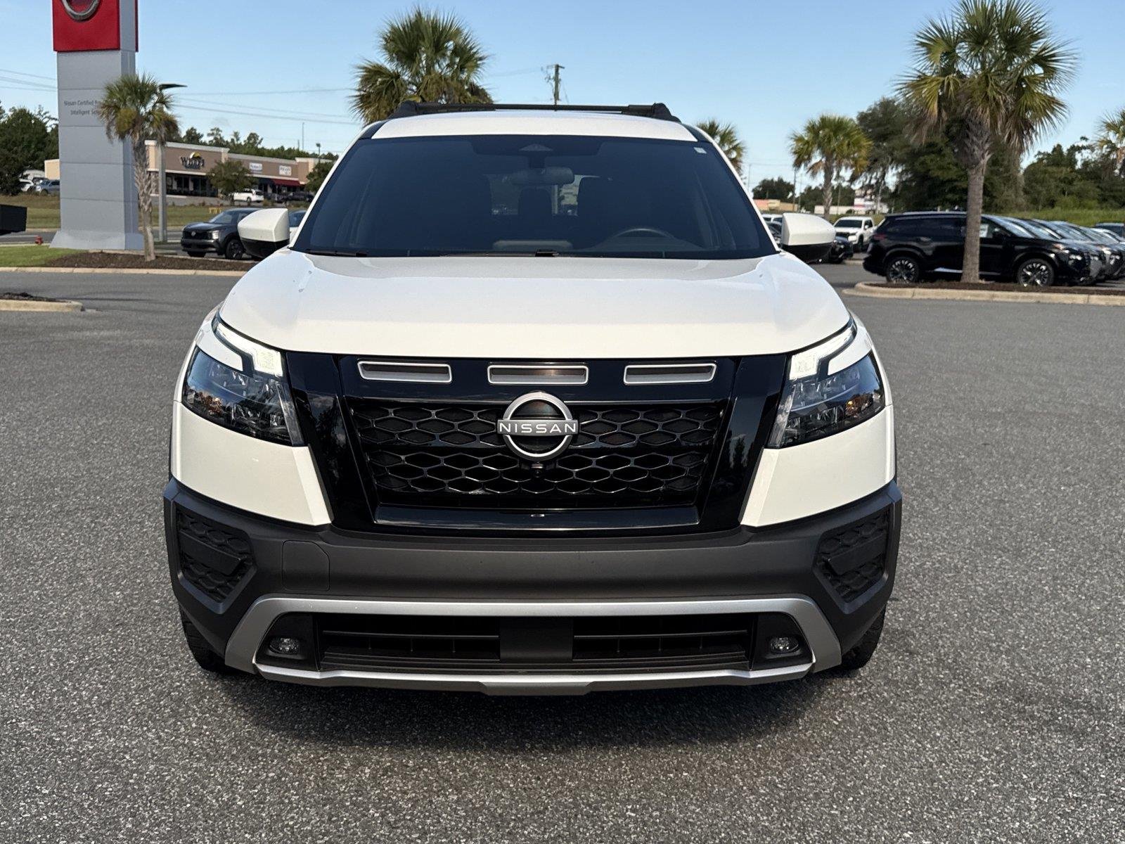 Used 2025 Glacier White Nissan Rock Creek image 8