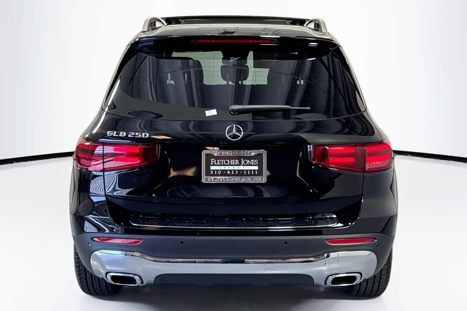 New 2026 Night Black Mercedes-Benz GLB 250 image 6