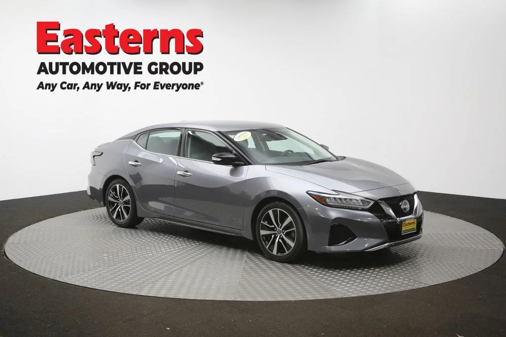 Used 2023 Gray Nissan SV image 49