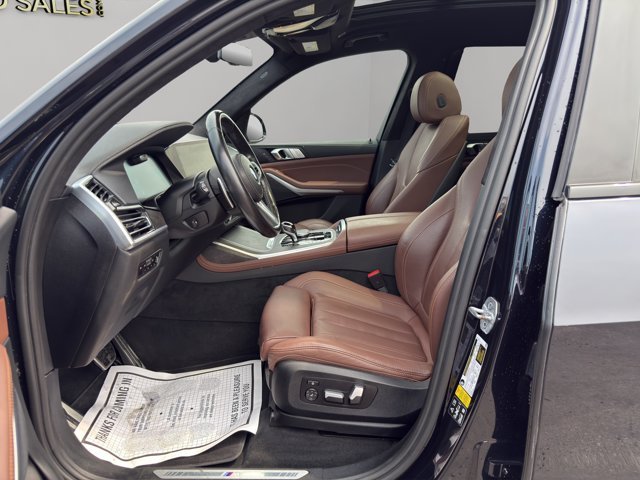 Used 2022 Carbon Black Metallic BMW xDrive40i image 9