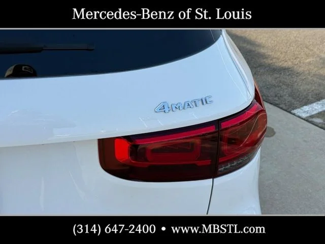 Used 2022 White Mercedes-Benz GLB 250 image 11
