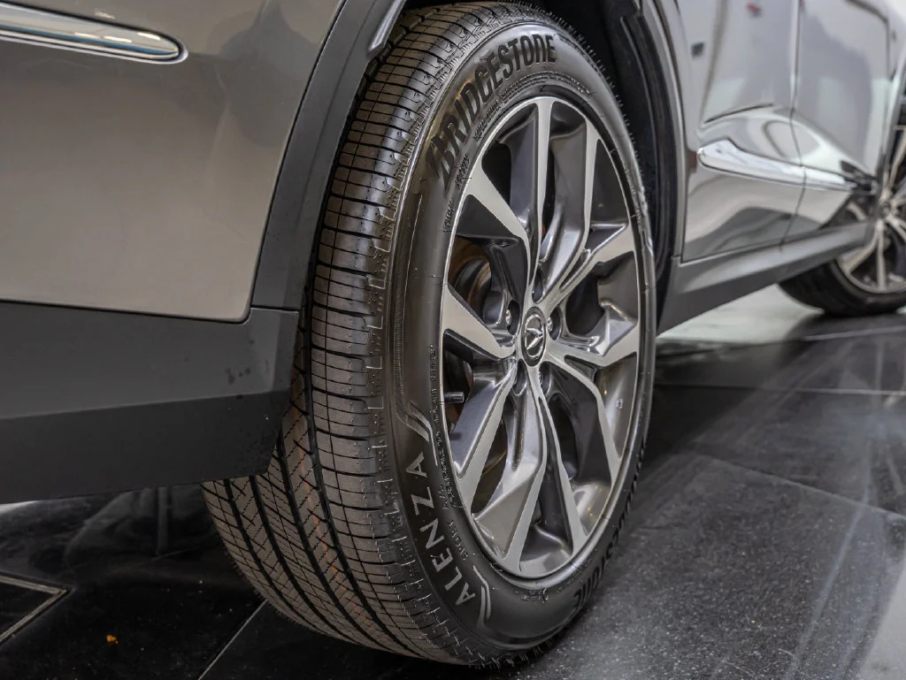 Used 2024 Liquid Carbon Metallic Acura Technology image 54