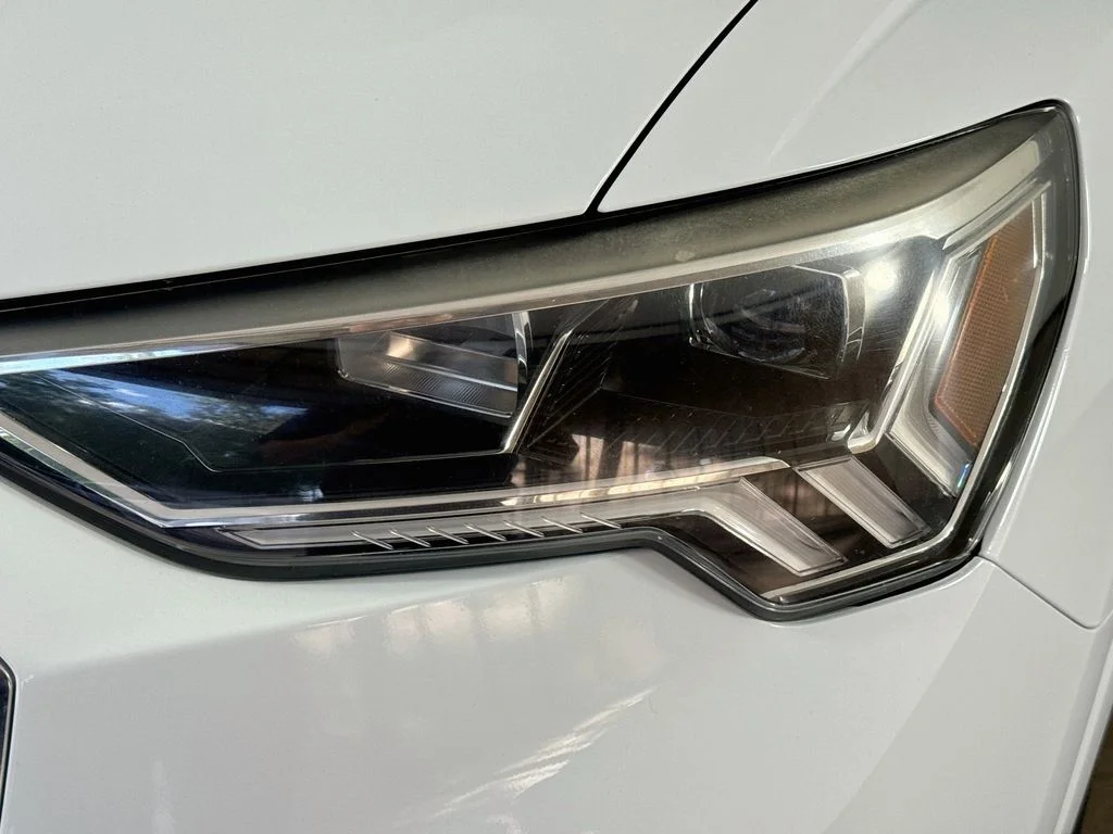 Used 2022 Glacier White Audi Premium Plus image 41