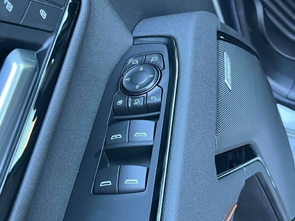 New 2026 Sterling Metallic GMC AT4 image 19